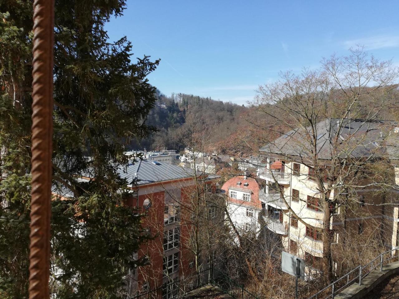 Imperia Appartement Karlsbad Buitenkant foto